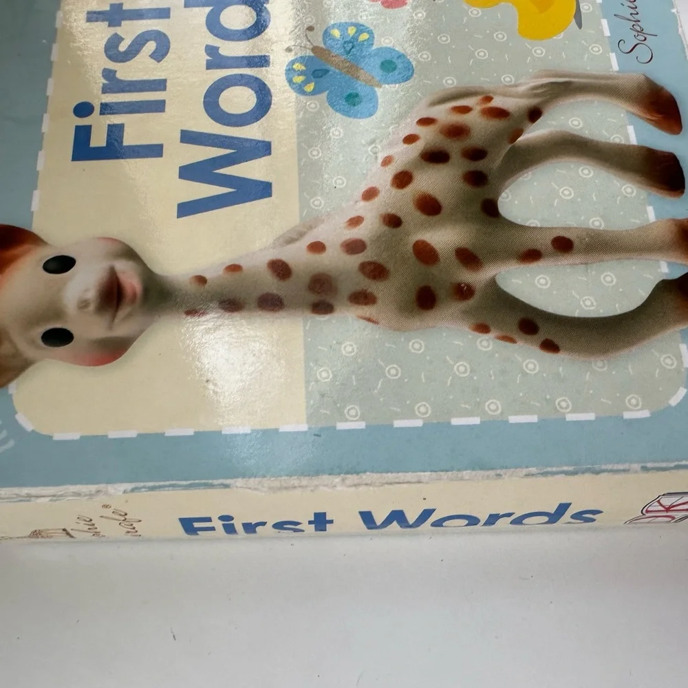 Sophie La giraffe book lot - Picture 3 of 3